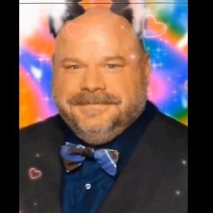 Meet your Posher, Ava